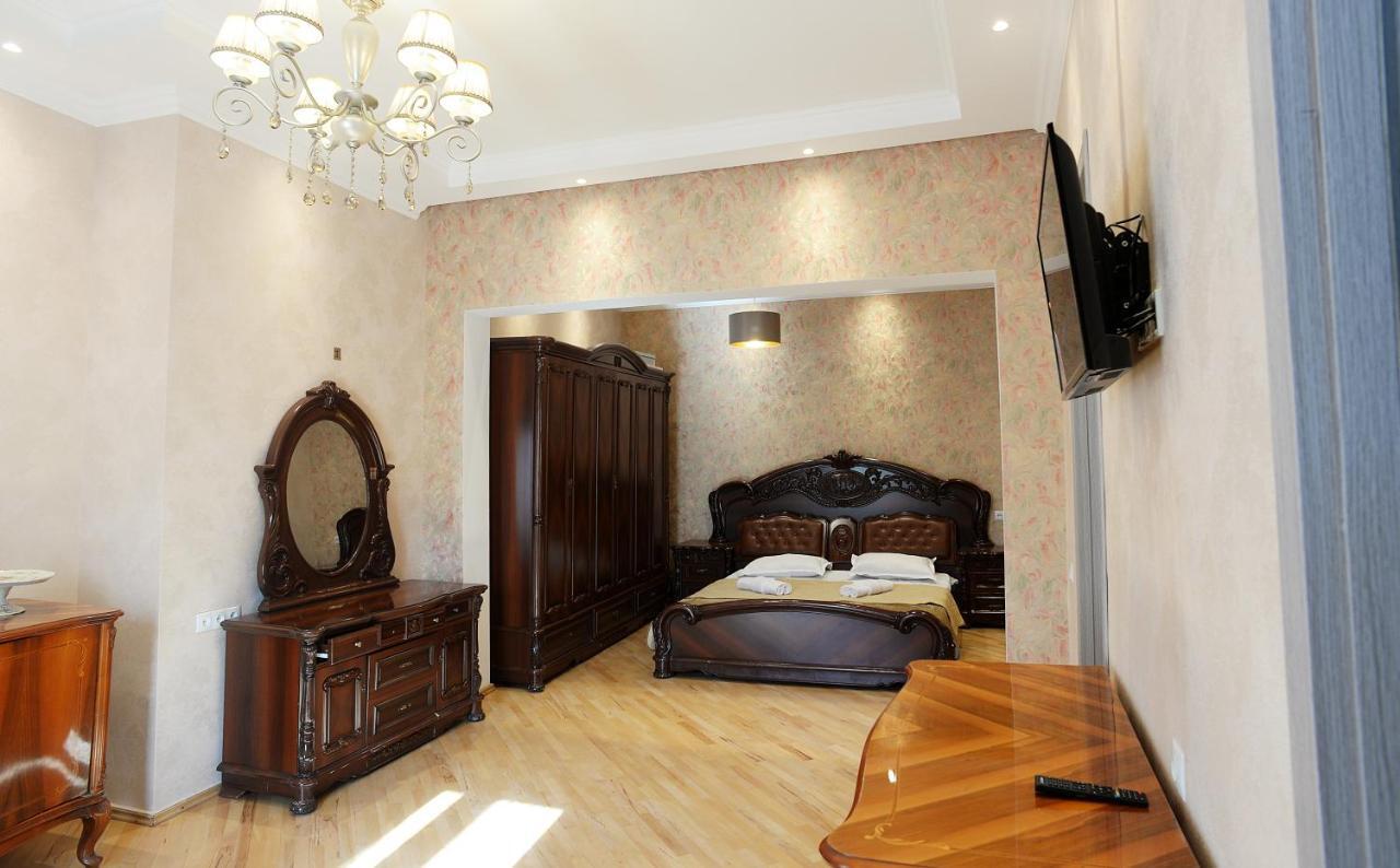 Hotel Friendship House Tiflis Exterior foto