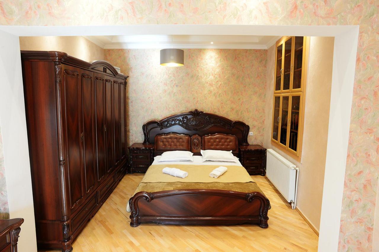 Hotel Friendship House Tiflis Exterior foto